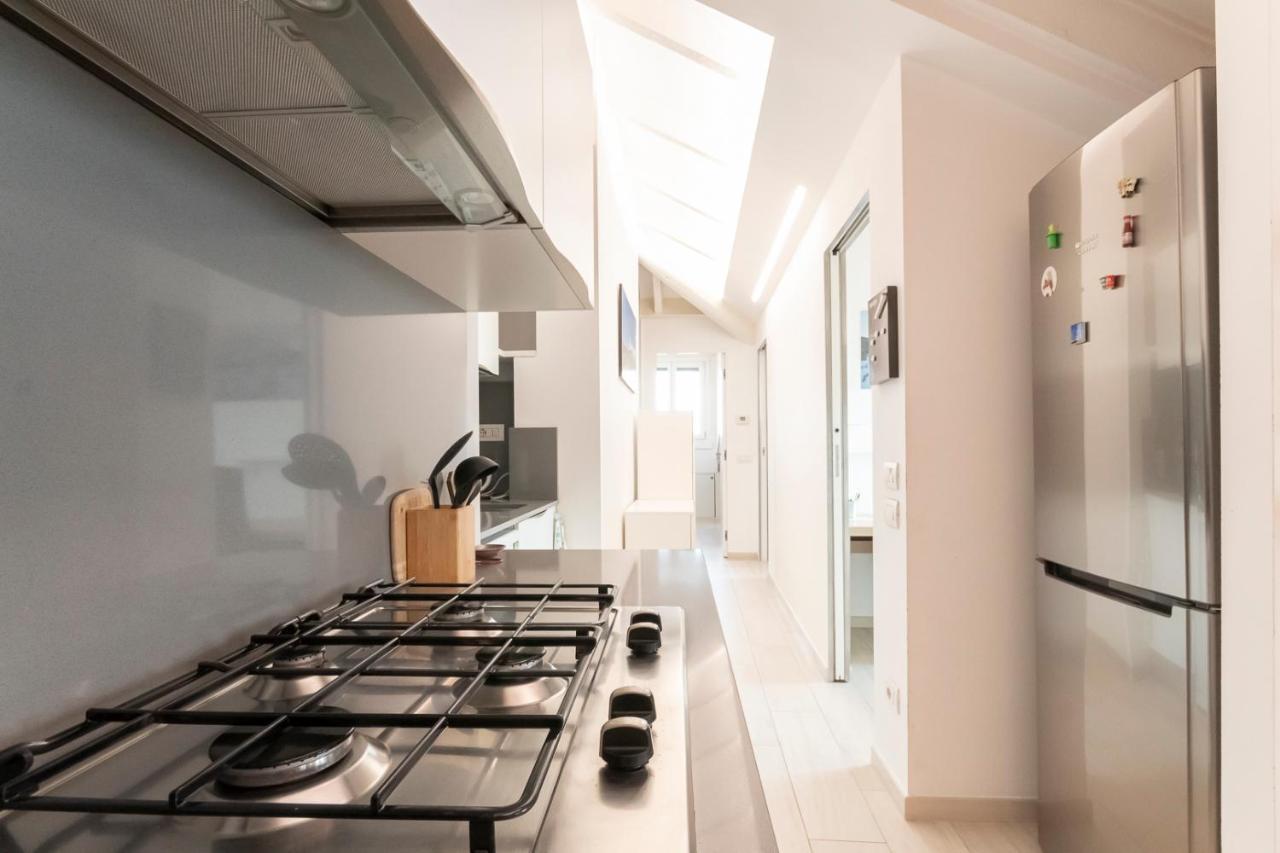Apartmán Mansarda Cola Milán Exteriér fotografie